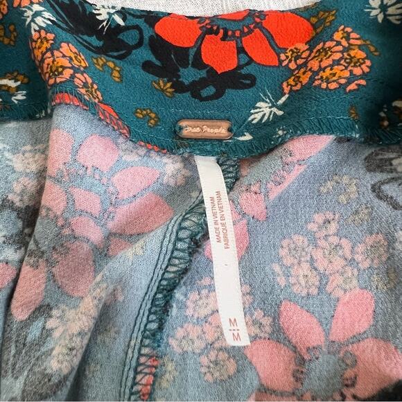 Free People Can't Take My Eyes Off You Flare Floral Pants Green Size M - Picture 11 of 13